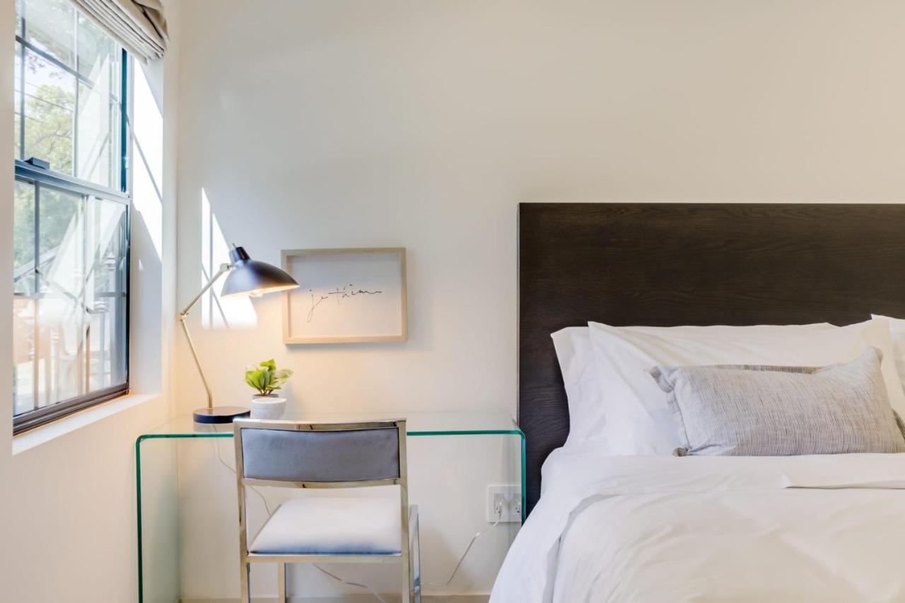 Casa Valerio - Boutique Suites In Downtown 圣巴巴拉 外观 照片