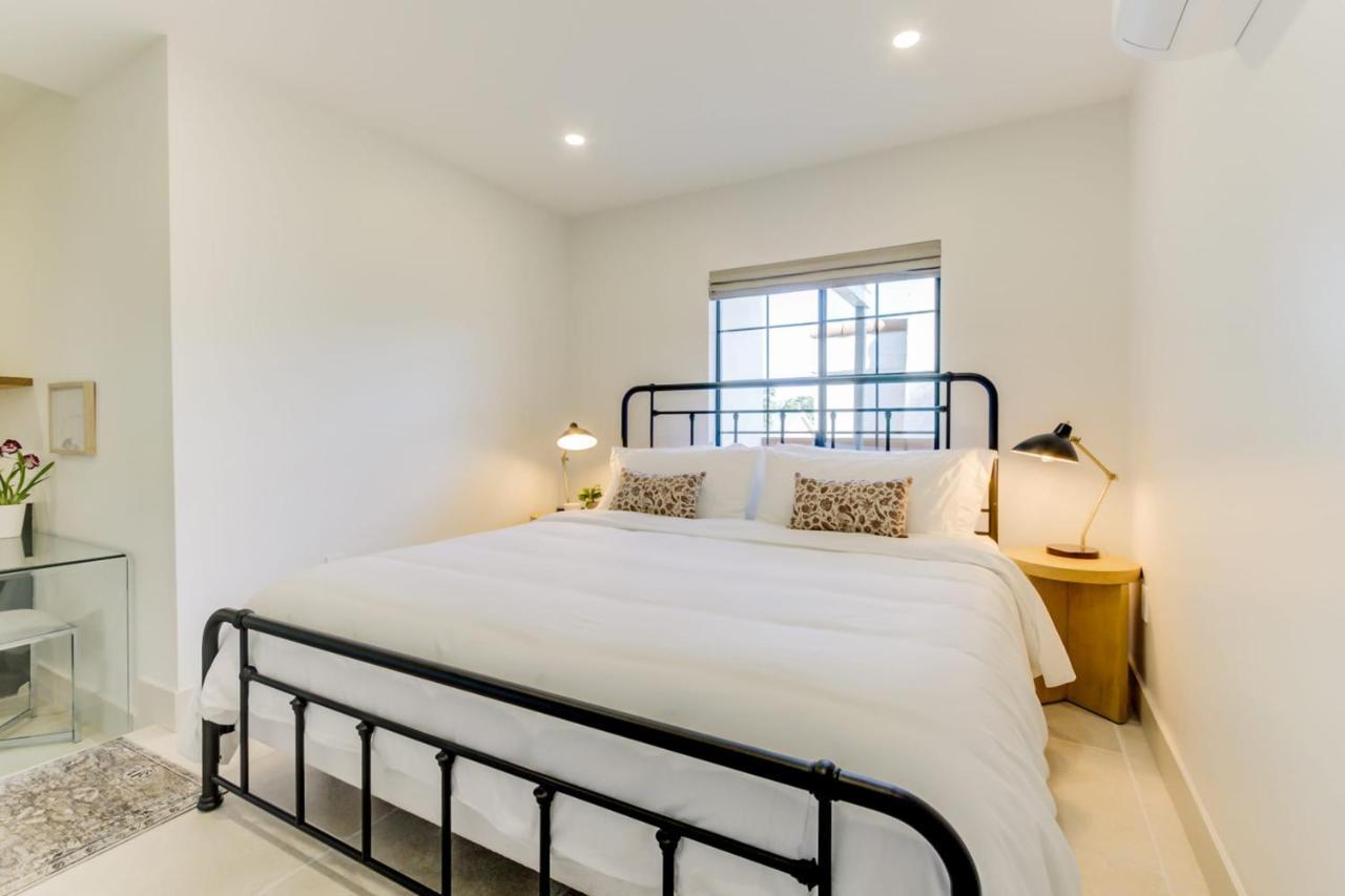 Casa Valerio - Boutique Suites In Downtown 圣巴巴拉 外观 照片